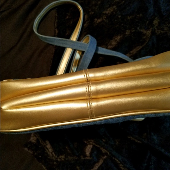 Gold and denim woven bag. - Picture 3 of 7